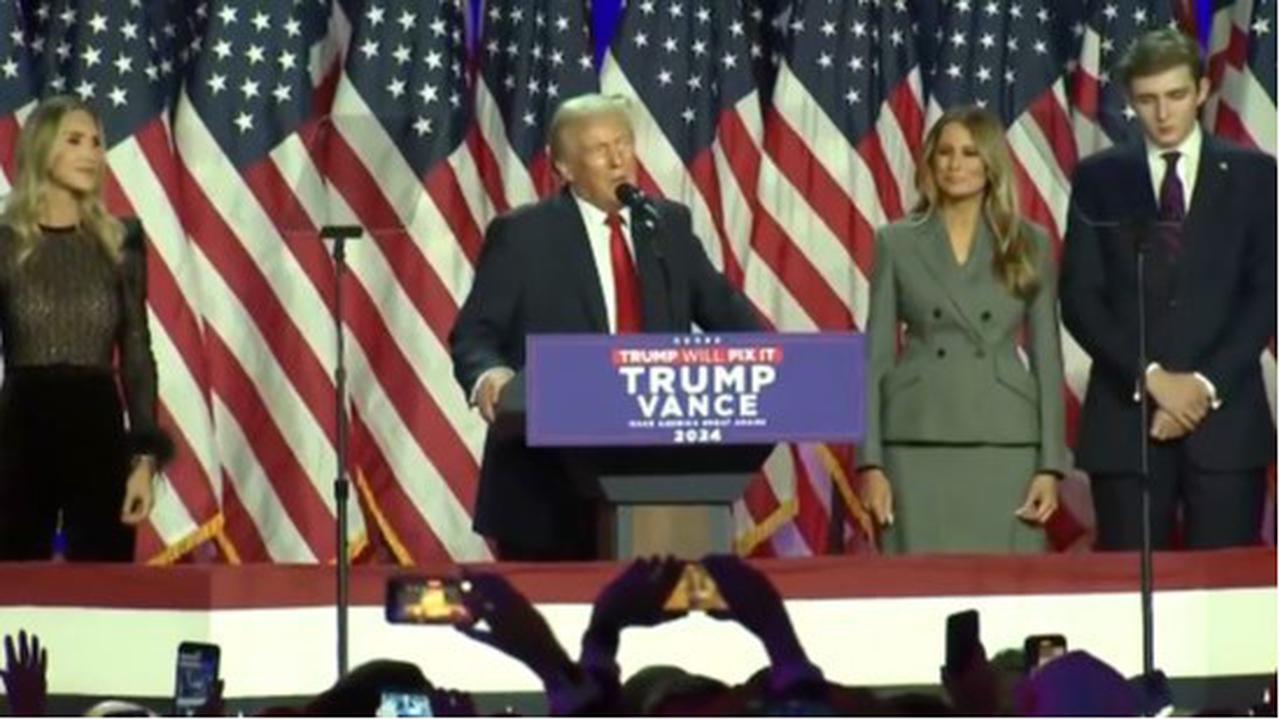 Donald Trump didampingi keluarga saat deklarasi kemenangan Pilpres AS 2024