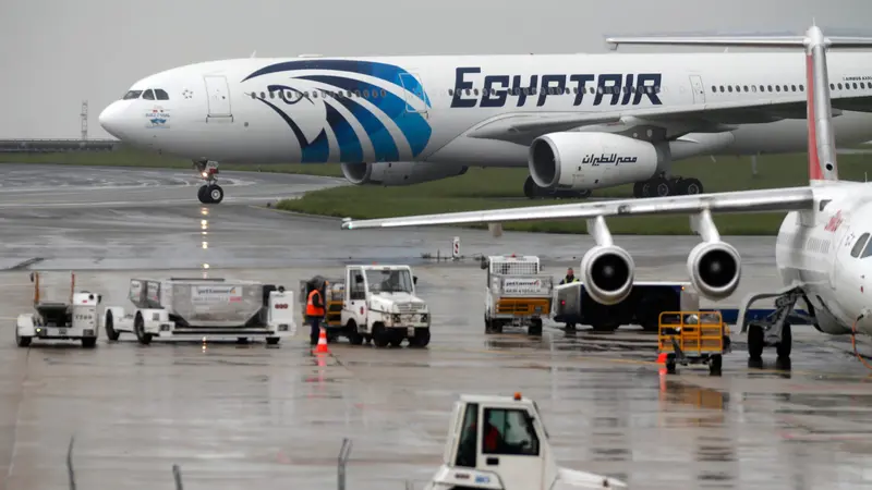 Pesawat EgyptAir