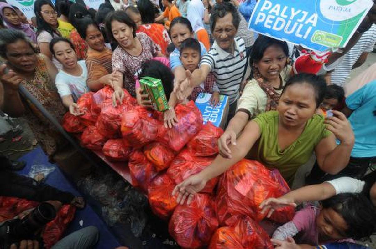Palyja beri bantuan korban banjir warga Rusun Karet Tengsin