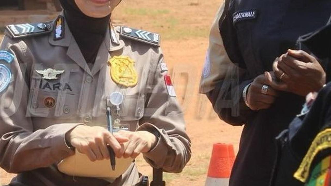 "Kali ini ia bertugas sebagai Individual Police Officer (IPO) misi MINUSCA di Bangui, Republik Afrika Tengah sejak 20 Januari 2024 lalu," demikian dikutip dari keterangan unggahan.