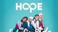 Hope, Beranggotakan Anneth, Misellia, Putri Ariani, dan Nashwa Zahira. (instagram.com/arianinismaputri)