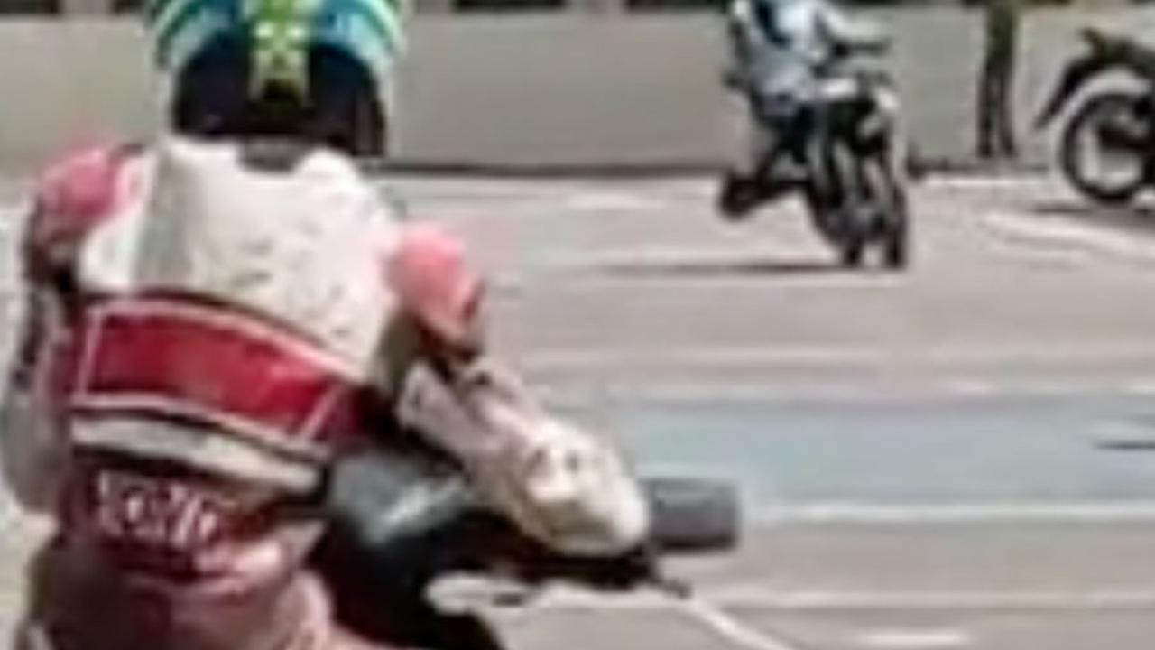 Sekolah Izinkan Ekstrakulikuler Road Race, Siswa Balapan di Lapangan
