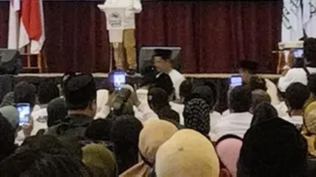 Cak Imin Ajak Warga Pilih Pemimpin dari Rekam Jejak: Silakan Dibandingkan yang Sungguh-Sungguh dan Bergimik Ria