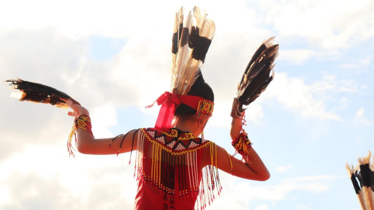 Kisah Mangkuk Merah, Dari Tradisi Adat Dayak hingga Peristiwa Perang Rakyat