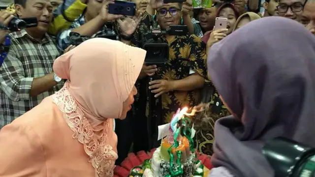 6 Momen Ulang Tahun Wali Kota Risma yang Penuh Kejutan dan Kebersamaan