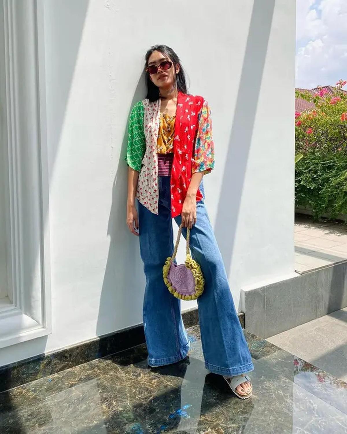Kebaya untuk Sehari-hari, Tips Gaya Santai ala Alika Islamadina hingga Amel Carla