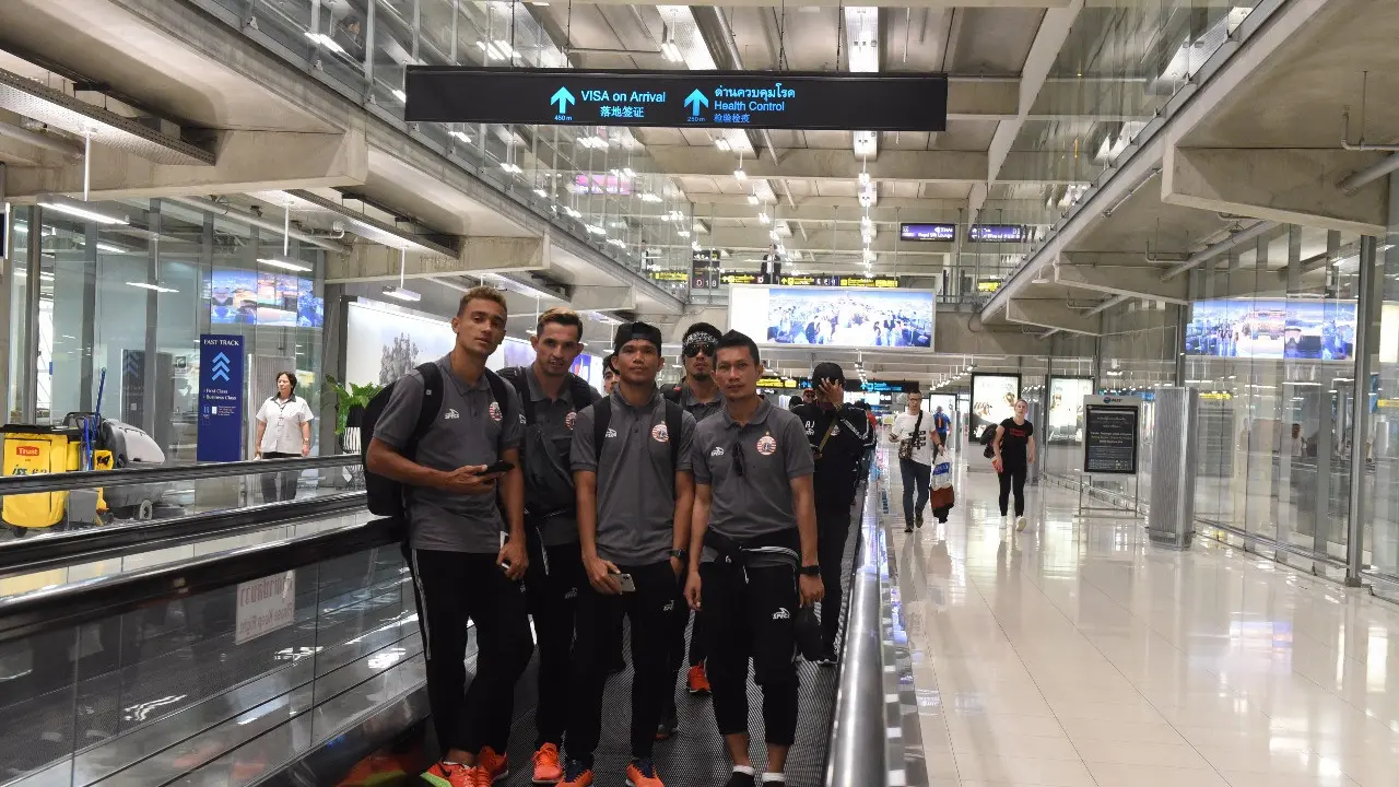 Persija Jakarta tiba di Myanmar.