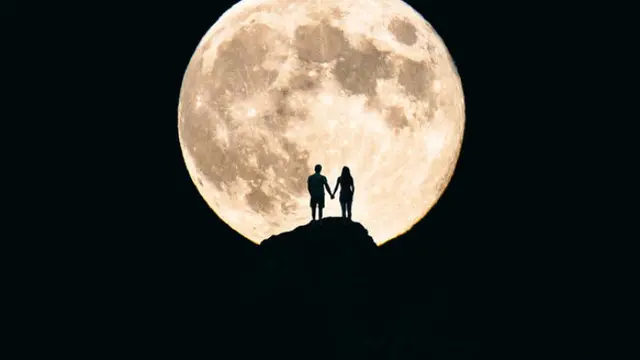 Apa Artinya Bulan Purnama Bagi Anda yang Sedang Jalin Cinta?