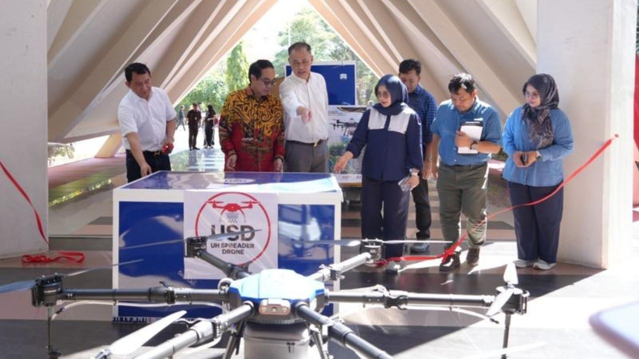 Kementan Percayakan Produksi Drone Pertanian Unhas Senilai Rp11 Miliar untuk Modernisasi Sektor Pangan