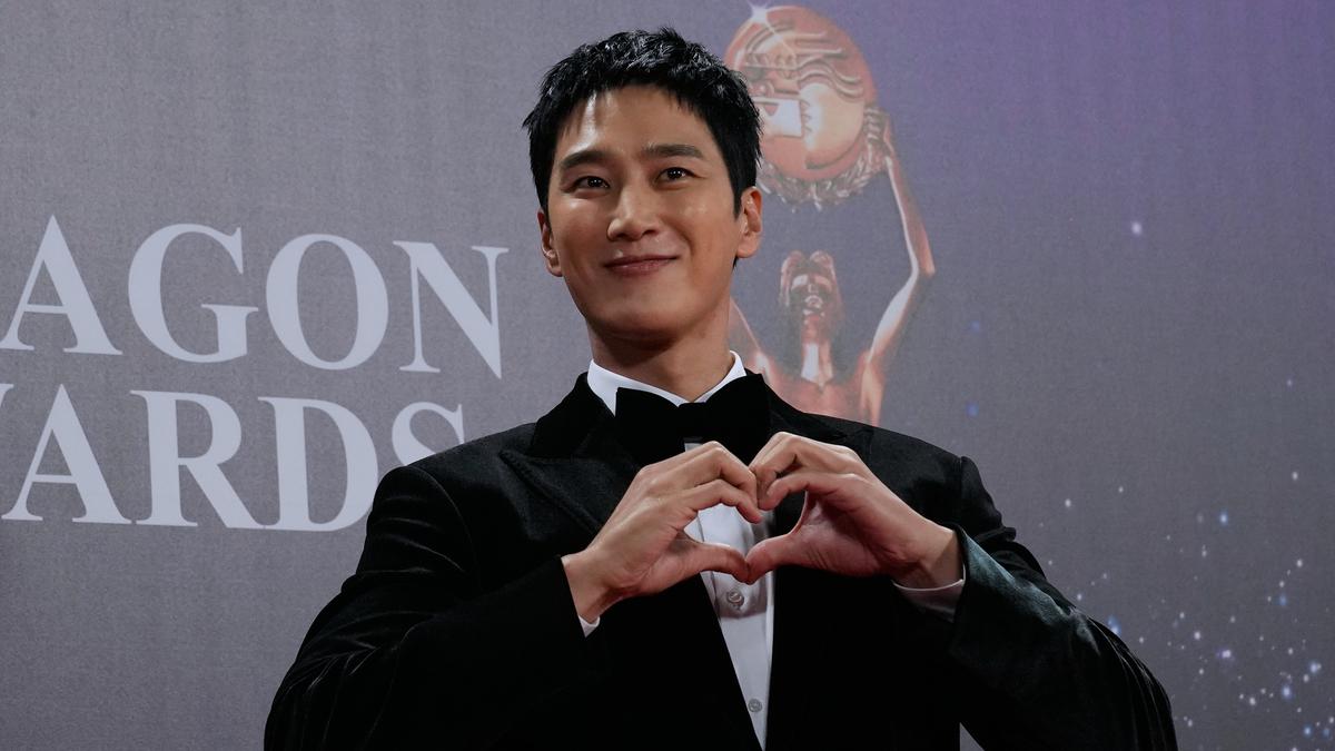 Mengharukan, Ahn Bo Hyun Beri Donasi pada Malam Natal dan Kini Bergabung ke Honor Society