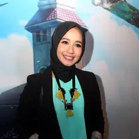 Mantan kekasih Raffi Ahmad ini lebih selektif dalam memilih film yang dibintanginya. Seperti menghindari adegan yang mengharuskannya bersentuhan dengan yang bukan muhrim. (Wimbarsana/Bintang.com)