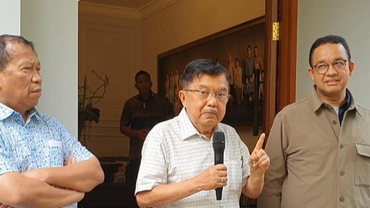 Nusron pun tidak mempermasalahkan dukungan itu. Sebab, menurut Nusron, dukungan tersebut merupakan hak politik JK sendiri.