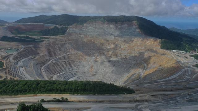 Tambang Batu Hijau merupakan area tambang tembaga dan emas terbesar kedua di Indonesia.