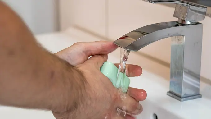 Ilustrasi cuci tangan.