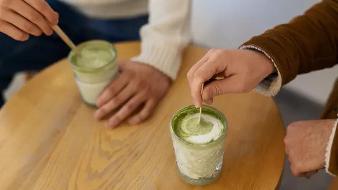 7 Minuman Hangat yang Bisa Bantu Tenangkan Pikiran