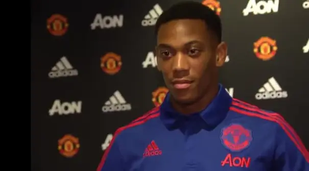 Manchester United mendapatkan tambahan bintang di penghujung bursa transfer awal musim. Setan Merah merekrut penyerang muda asal klub AS Monaco, Anthony Martial.