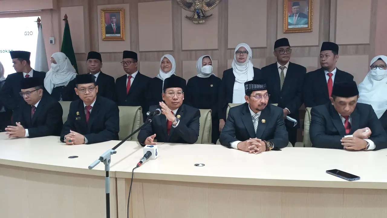 Kepala Badan Pangan Nasional atau National Food Agency (NFA) Arief Prasetyo Adi menyampaikan keterangan pers terkait wabah Penyakit Mulut dan Kuku (PMK). (Arief/Liputan6.com)