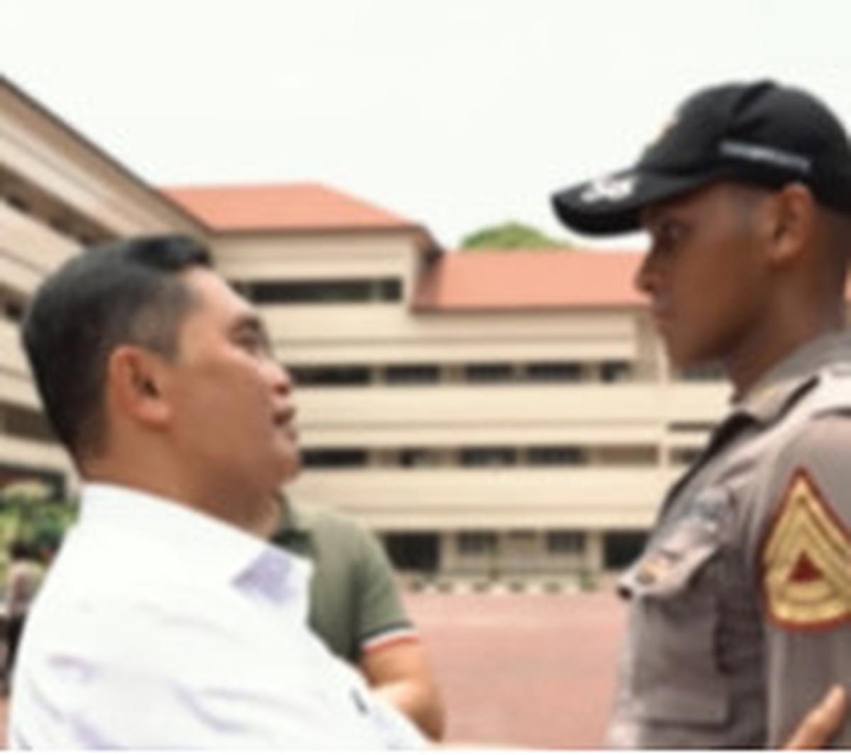 Fadil Imran juga memberikan perbandingan cara kerja polisi zaman dulu dengan sekarang. Ia pun meminta taruna tersebut belajar untuk menerapkan cara kerja polisi yang baik saat ini.