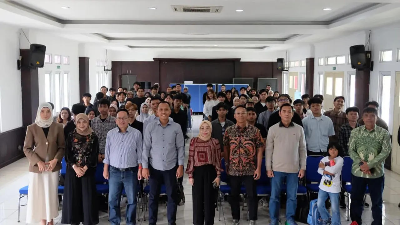 Bimtek Pedoman Perilaku Penyiaran Standar Program Siaran (P3SPS) di Bandung, Sabtu (13/9/2025).