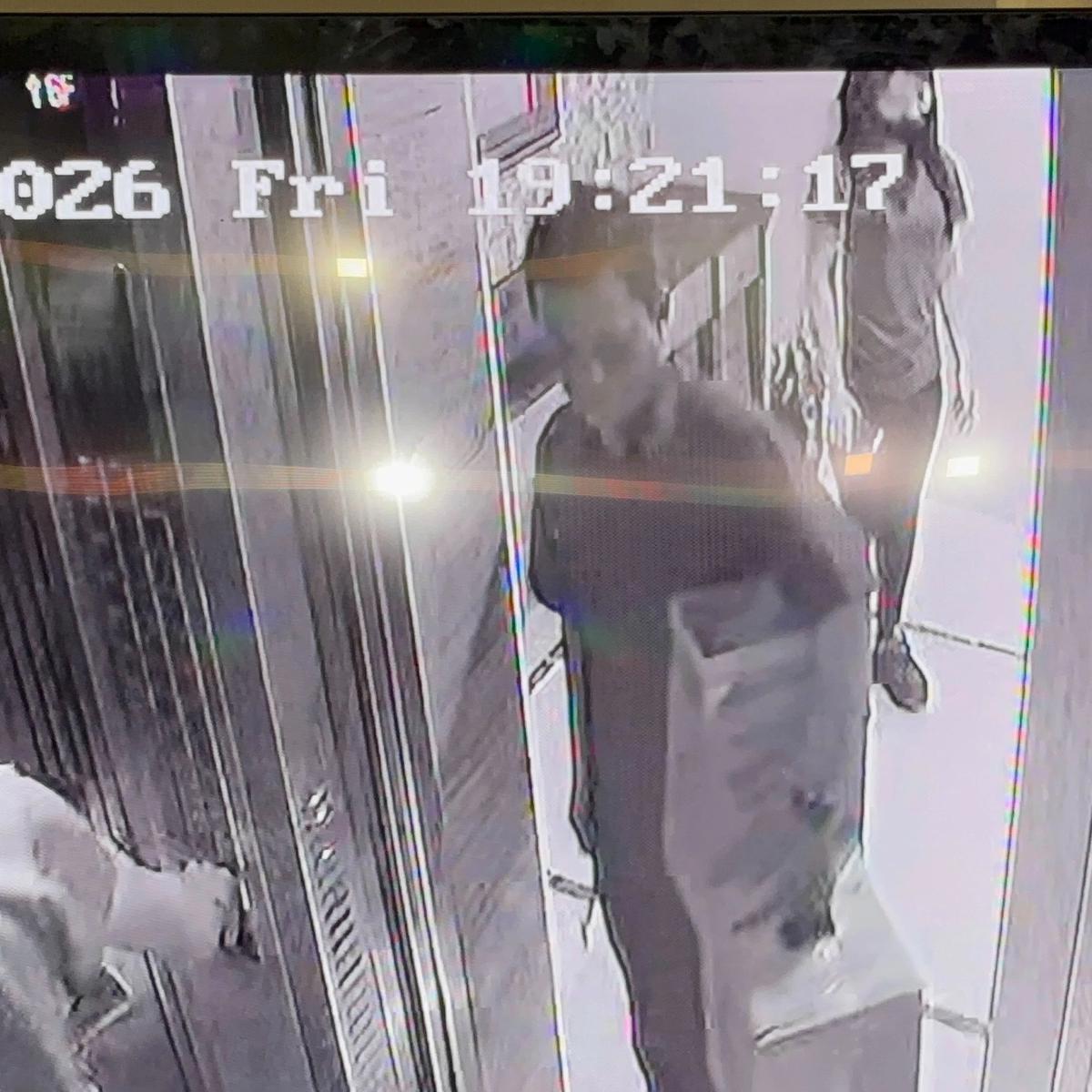 CCTV Reza Arap Tiba di Apartemen Lula sebelum ditemukan meninggal