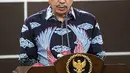 Ketua Komnas HAM Ahmad Taufan Damanik menyampaikan keterangan perkembangan pemantauan dan penyelidikan atas peristiwa baku tembak yang terjadi di rumah dinas mantan Kadiv Propram Polri di Kantor Komnas HAM, Jakarta, Senin (8/8/2022). Komnas HAM menggandeng Komnas Perempuan untuk memeriksa istri Irjen Ferdy Sambo, Putri Candrawathi, terkait kasus tewasnya Brigadir Nofriansyah Yoshua Hutabarat atau Brigadir J. (Liputan6.com/Faizal Fanani)