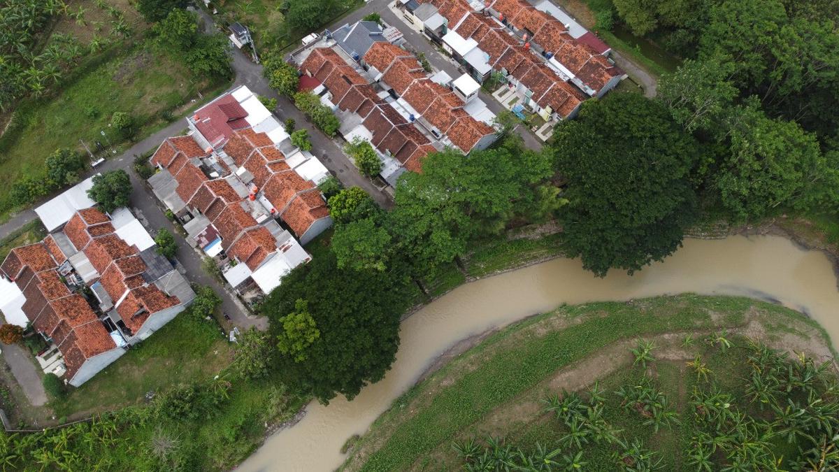Solusi Atasi Banjir Semarang dengan Paving Block Berdaya Serap Tinggi