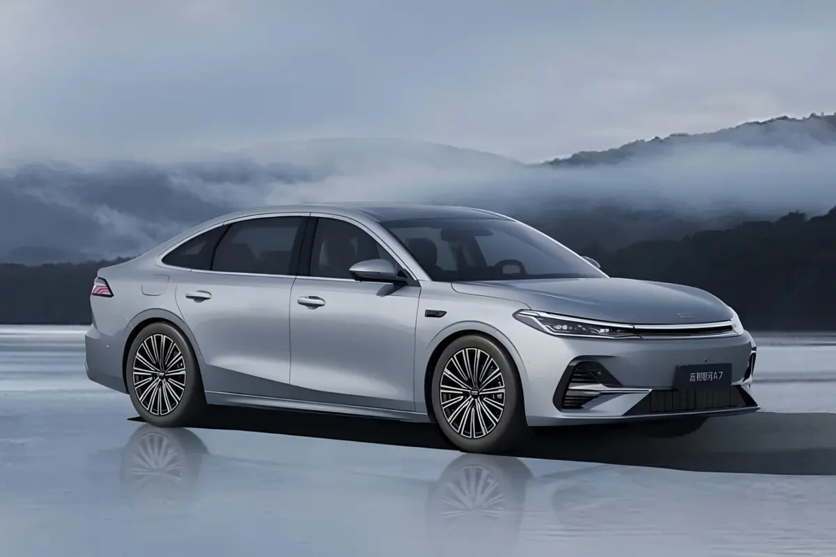 Figure 1Geely Galaxy A7 PHEV sedan in Sky Grey (Geely)