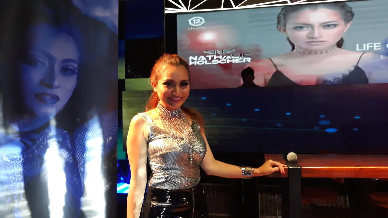 Nathalie Holscher akhirnya akhirnya resmi meluncurkan single pertamanya berjudul Life of A Party.