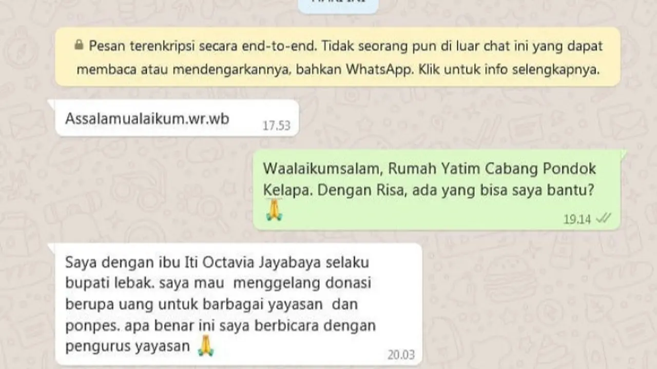 Potongan Layar Dugaan Penipuan Yang Mengatasnamakan Bupati Lebak, Iti Octavia Jayabaya. (Minggu, 01/11/1010). (Yandhi Deslatama/Liputan6.com)