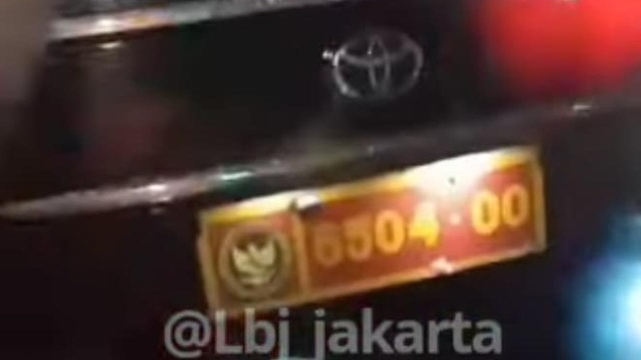 Kronologi Anak PNS Kemenhan Tabrak Lari di Jakbar, Tiga Orang Terluka