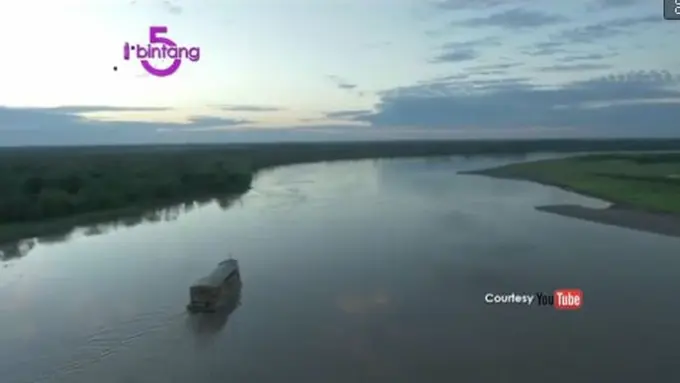 [Bintang] Bintang 5: Hewan di Amazon, Sepak Bola Lucu, dan Makhluk Mitos