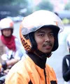 Setelah bermain dalam layar lebar, Dodit Mulyanto merambah layar kaca. Kali ini ia sibuk dengan situasi komedi (sitkom) OK-Jek. Yang tayang disalah satu stasiun televisi swasta. (Nurwahyunan/Bintang.com)