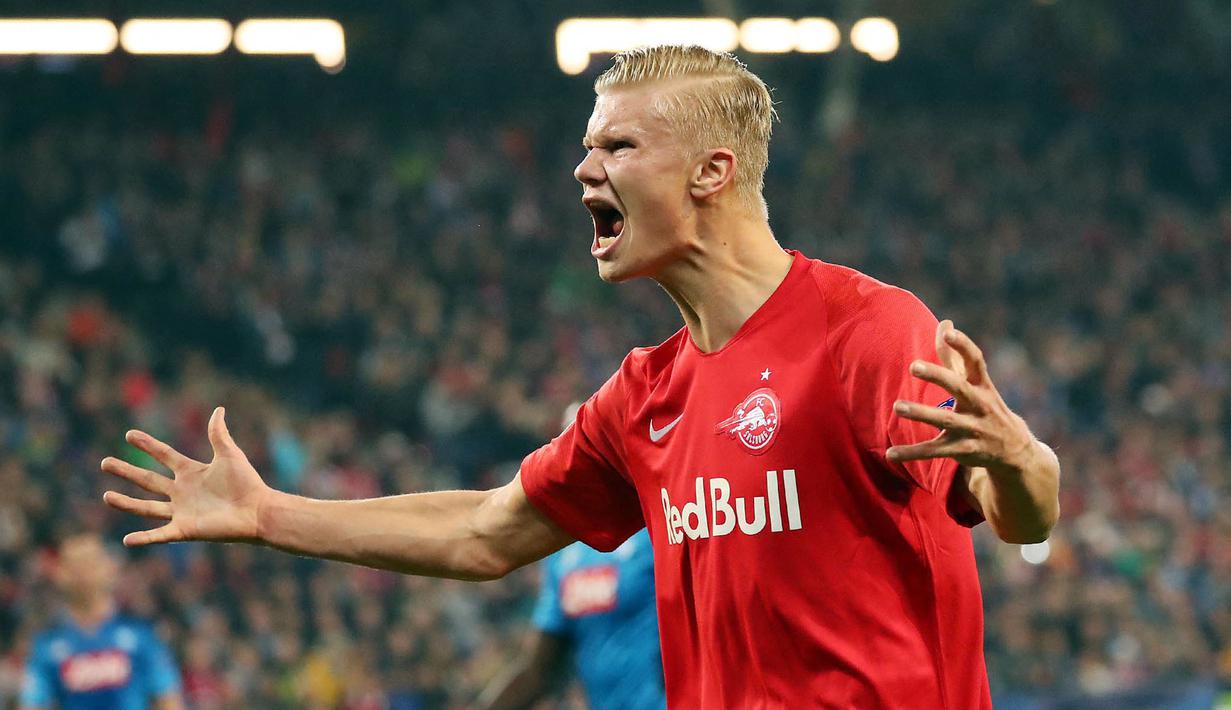 <p>Reaksi pemain RB Salzburg, Erling Haaland saat laga laga Grup E Liga Champions 2019/2020 melawan Napoli di Red Bull Arena, Austria, 23 Oktober 2019. Haaland tampil memukau pada Piala Dunia U-20 2019. Ia menjadi pencetak gol terbanyak pada ajang tersebut dengan melesatkan 9 gol. Sayang, kesuksesannya tak berbanding lurus dengan Timnas Norwegia yang gagal mentas dari fase grup. (AFP/APA/Krugfoto)</p>
