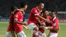 Meski bukan gol, Bambang Pamungkas mampu mempersembahkan sebuah kemenangan untuk The Jakmania di hari ulang tahunnya. Bepe mampu membuktikan kalau dirinya belum habis dan masih bisa bermain baik. (Bola.com/Vitalis Yogi Trisna)