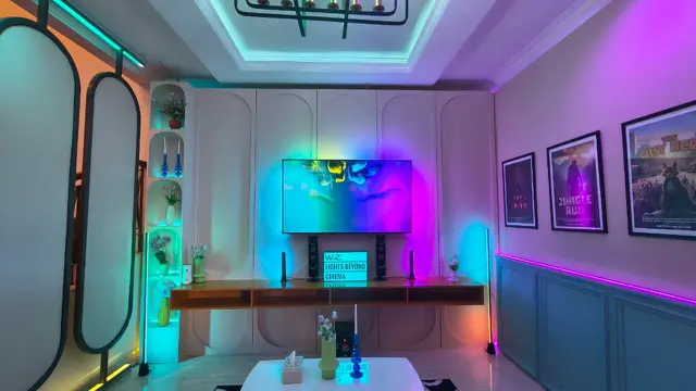 WiZ TV Sync Lights Cinematic Room saat peluncuran di Jakarta.