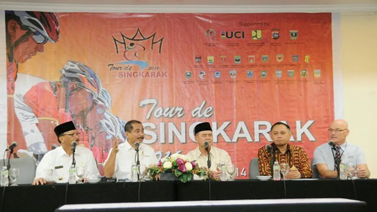 Tour de Singkarak 1