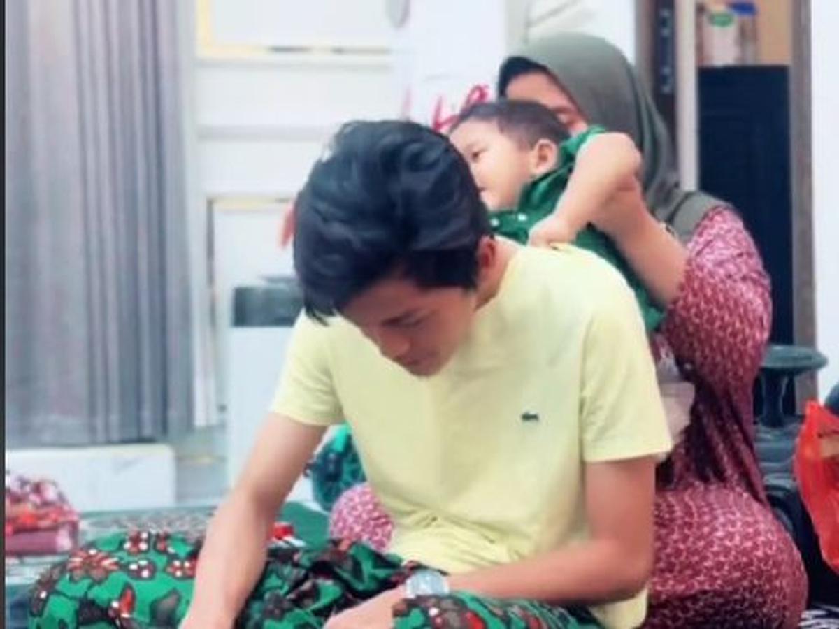 Saksi Kemesraan