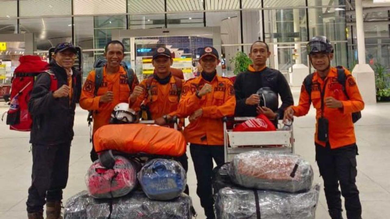 Wujud Solidaritas Nasional, BPBD Makassar Kirim Relawan Bantu Korban Banjir Tiga Provinsi