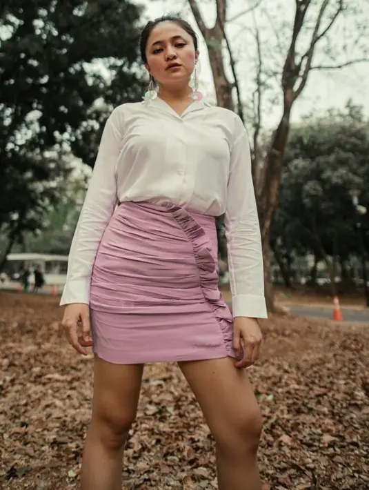 "Jadi bersyukur aja ya banyak banget apresiasi," jelas Marshanda yang membagikan konten-kontennya di Yotube dalam kanal Marshed.(Instagram/marshanda99)