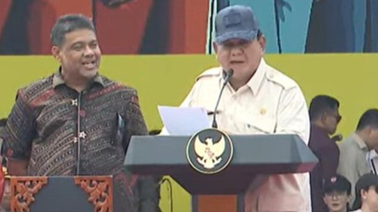 Prabowo hadiri peringatan hari buruh di Monas