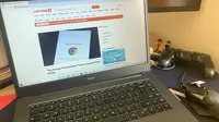 Review RedmiBook 15. (Liputan6.com/ Yuslianson)