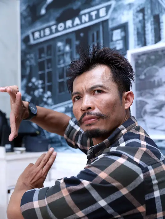 Keterlibatan Cecep Arif Rahman di serial televisi Hollywood ini membawa harapan agar cerita yang dituang dalam film dapat mengangkat kedua budaya yang bersangkutan, yaitu Indonesia dan Los Angeles. (Nurwahyunan/Bintang.com)