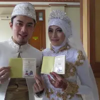 Cinta Penelope dan Dony Hermawan