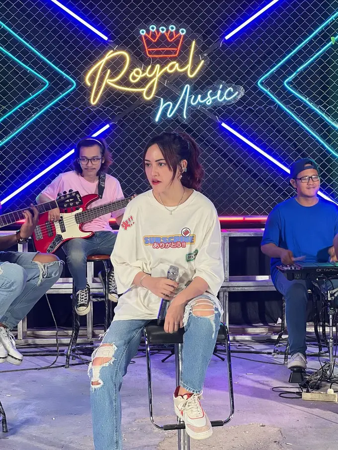 Ramai Gosip Menikah, Happy Asmara Jawab Rasa Penasaran Netizen Lewat Video Momen Bahagia