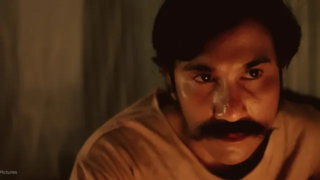 Vino G Bastian dalam film Bayi Ajaib (Istimewa)