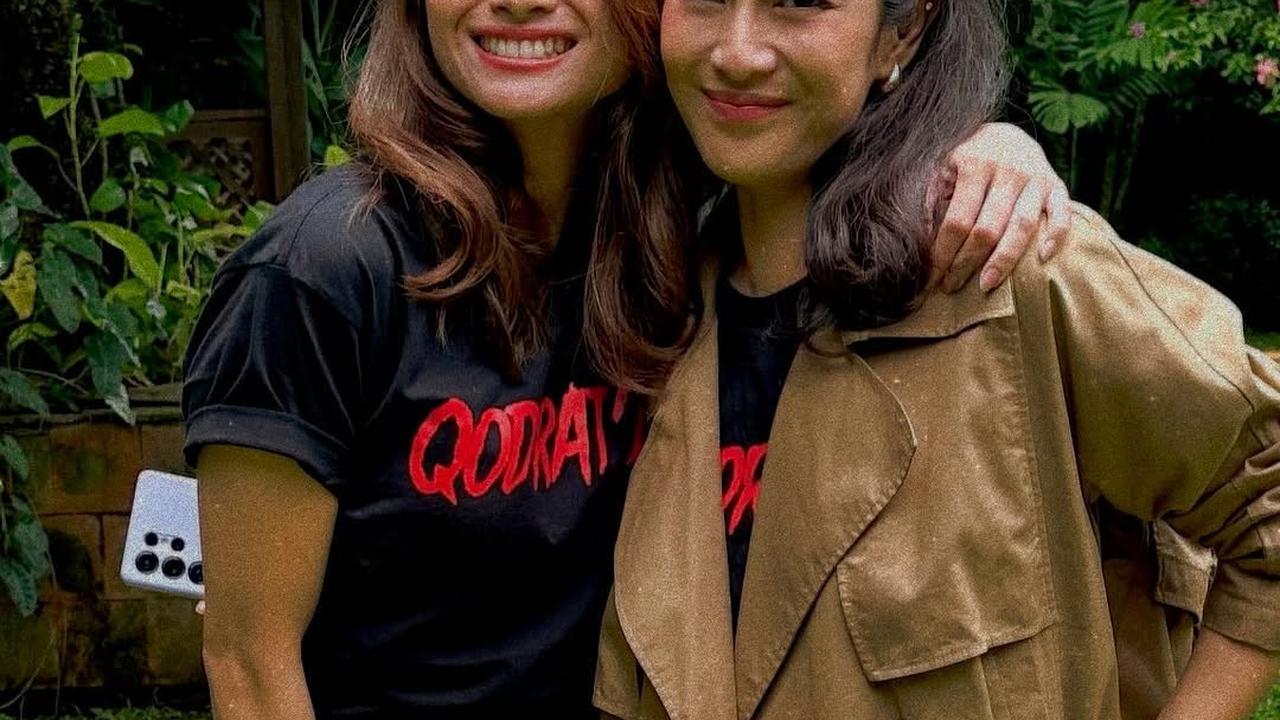 5 Potret Kedekatan Acha Septriasa dan Dian Sastro yang Terlibat Proyek Film Bareng, Sebut Mengidolakan Sejak SMP