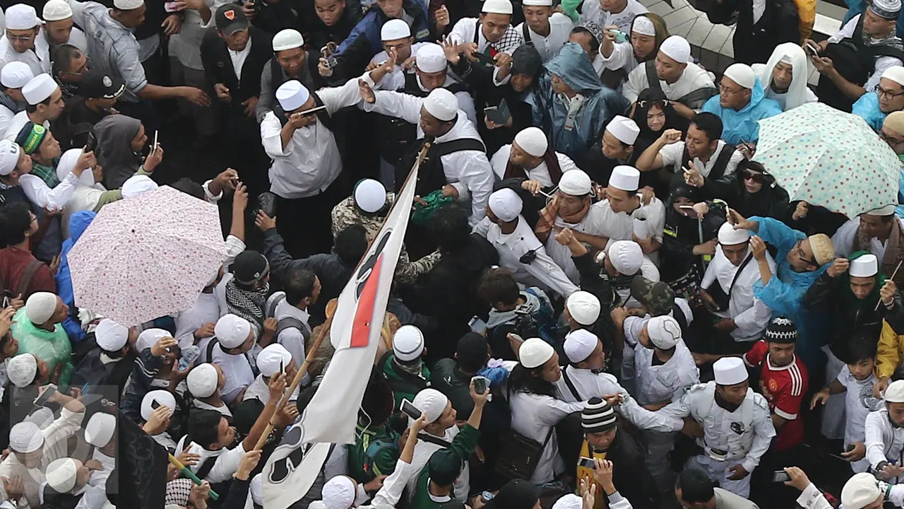 Wartawan Jadi Korban Kekerasan Saat Liput Aksi 112