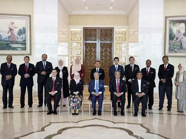 Pm Malaysia Umumkan Pemotongan Gaji Menteri 10 Persen Global Liputan6 Com