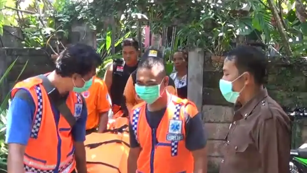  Seorang wanita tua berkewaganegaraan Australia ditemukan tewas di kamar sebuah villa di jalan Danau Tamblingan, Sanur Denpasar, Rabu 24 Februari 2016. 