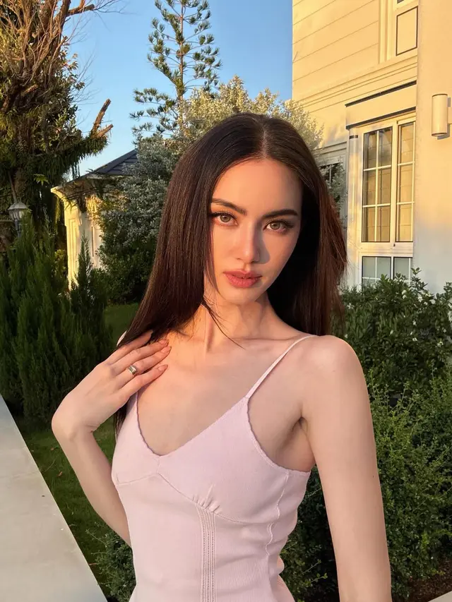 Mai Davika